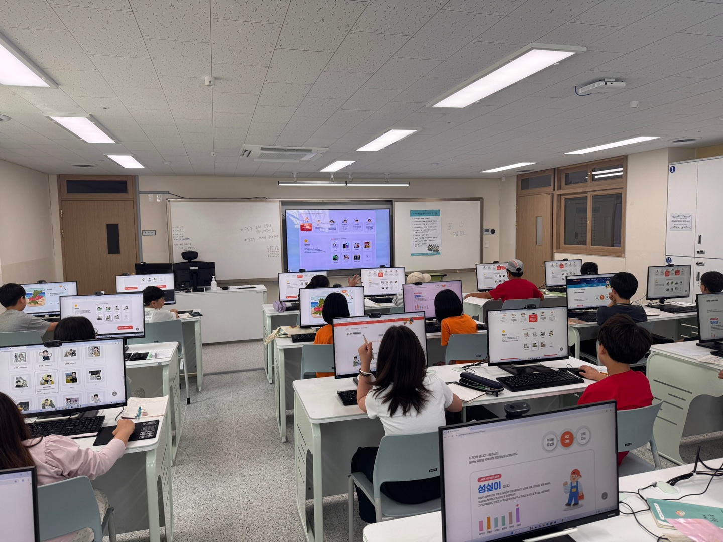 경기도 과천시내 초등학교 AI활용교육 운영